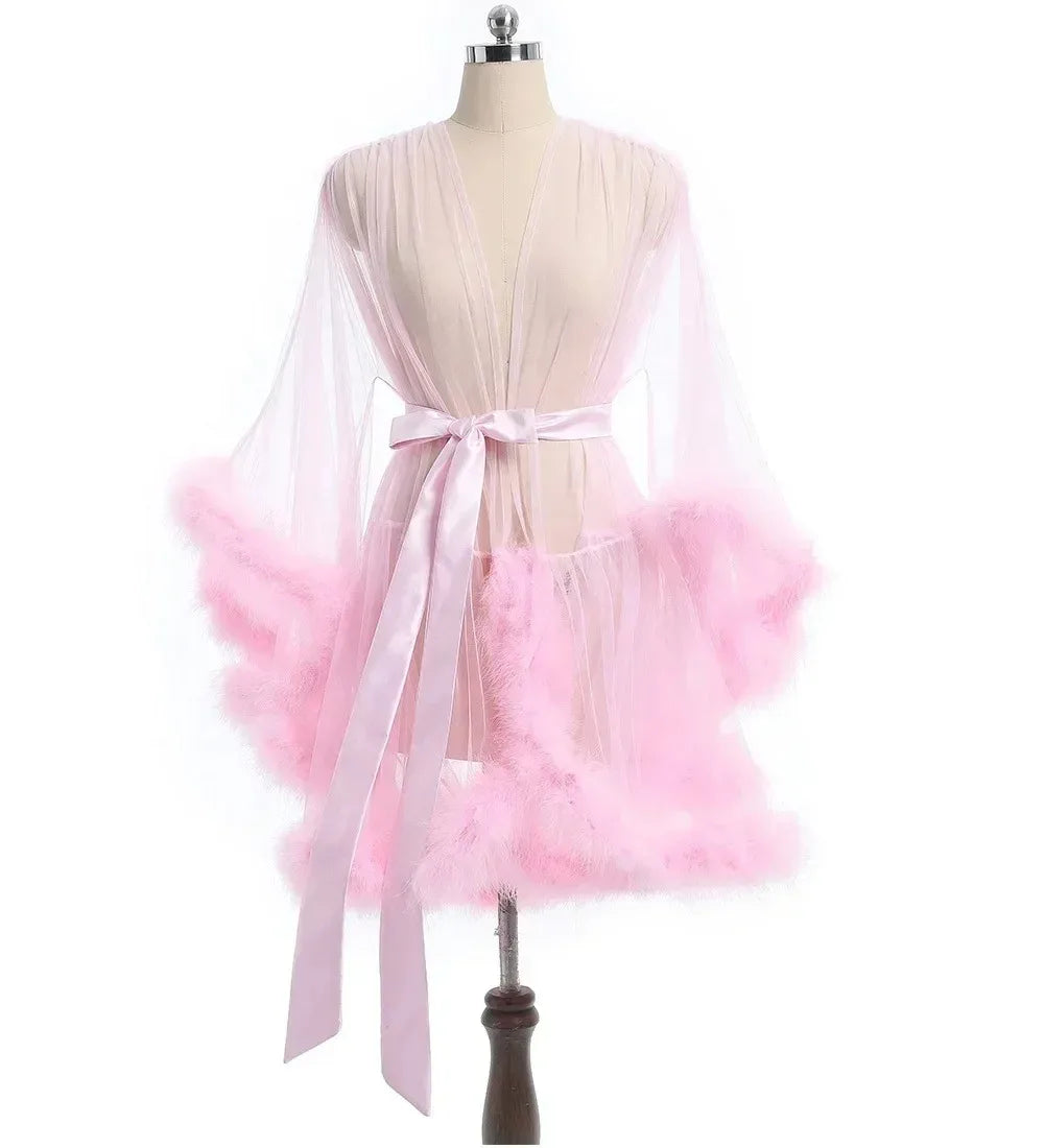 Robe de plumes Sexy, grande taille, maille séduisante, Perspective, peignoir en fourrure sexuelle, taille passionnée, Robe de serrage, Robe de mariée