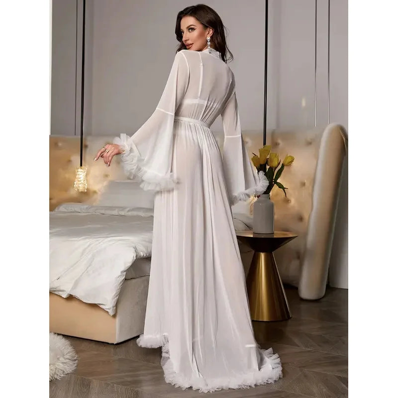 Peignoir de nuit sexy en dentelle transparente, nouveau style 2026, pour la maison, en tissu polyester confortable, universel quatre saisons